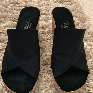 Onex comfy wedges, 37
